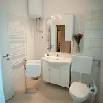 Vincent Apt. In Old Town Centre זאדאר