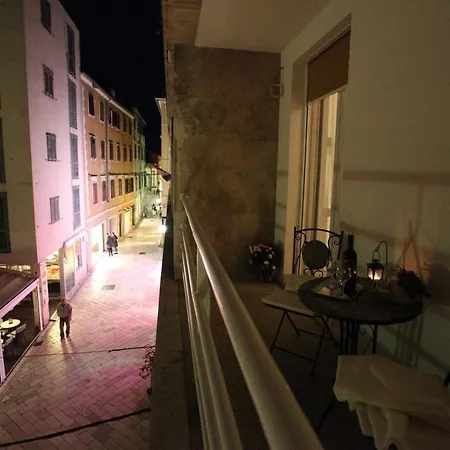 Vincent Apt. In Old Town Centre Apartament Zadar