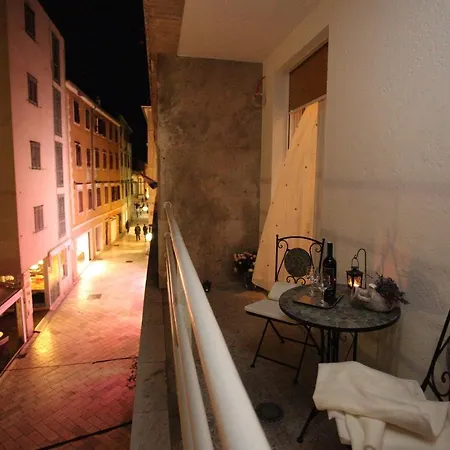 Vincent Apt. In Old Town Centre Zadar