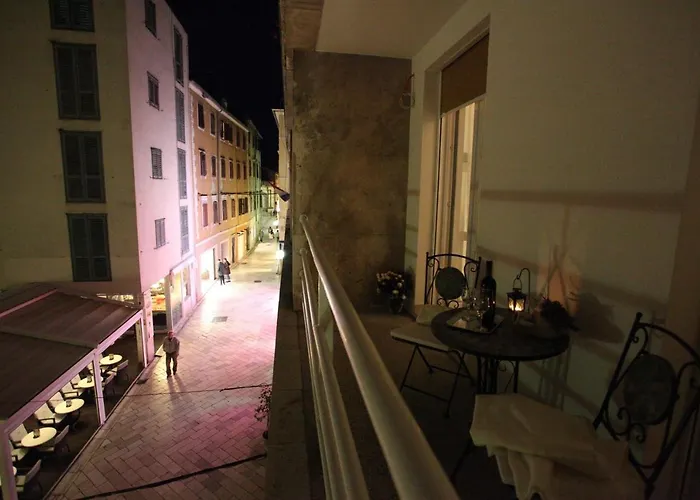 Vincent Apt. In Old Town Centre Apartamento Zadar