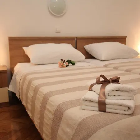 Apartment Vincent Apt. In Old Town Centre *