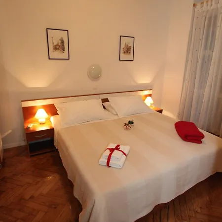 Vincent Apt. In Old Town Centre