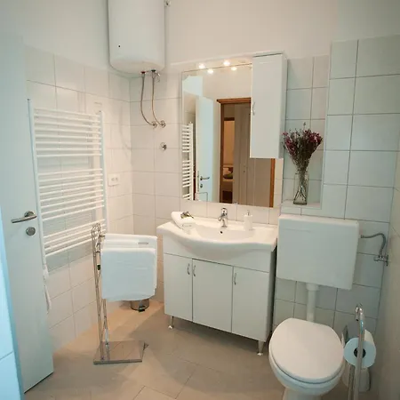 Vincent Apt. In Old Town Centre Zadar